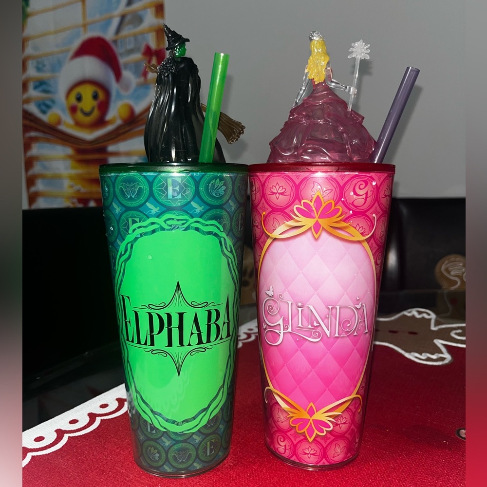 Wicked movie promo cups with toppers!! Absolutely popular 💚🩷